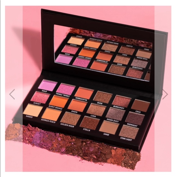 Boxycharm KAB Day n Night Palette - Picture 1 of 7